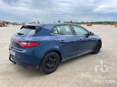 RENAULT MEGANE - Automobil: slika 3 RENAULT MEGANE - Automobil: slika 3