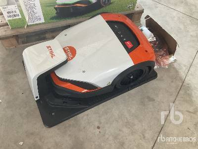 STIHL Qte De Robots de Tonte Electriques - Baštenska kosačica: slika 2 STIHL Qte De Robots de Tonte Electriques - Baštenska kosačica: slika 2