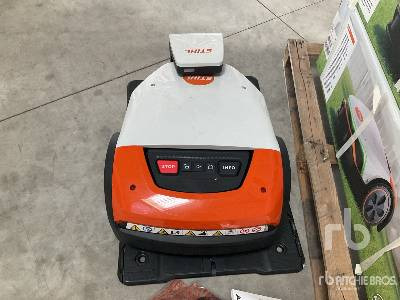 STIHL Qte De Robots de Tonte Electriques - Baštenska kosačica: slika 5 STIHL Qte De Robots de Tonte Electriques - Baštenska kosačica: slika 5