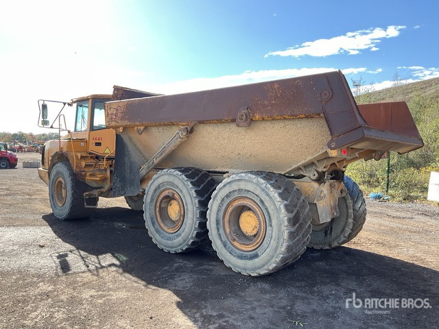 2005 Volvo A30D 6x6 Articulated Dump Truck - Zglobni kiper: slika 4 2005 Volvo A30D 6x6 Articulated Dump Truck - Zglobni kiper: slika 4