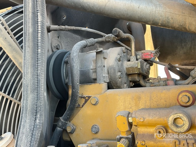 2007 Cat 938G - Utovarivač točkaš: slika 5 2007 Cat 938G - Utovarivač točkaš: slika 5