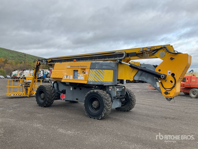 2009 Haulotte HA32PX 4WD Diesel Articulating Boom Lift - Zglobna platforma: slika 3 2009 Haulotte HA32PX 4WD Diesel Articulating Boom Lift - Zglobna platforma: slika 3