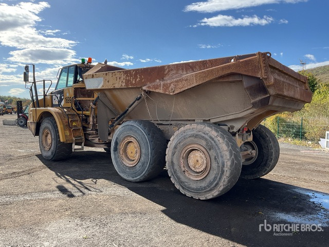 2011 Cat 735 6x6. Articulated Dump Truck - Zglobni kiper: slika 3 2011 Cat 735 6x6. Articulated Dump Truck - Zglobni kiper: slika 3