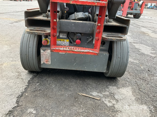 Lift u obliku makaza 2014 Skyjack SJlll3226 Electric Scissor Lift: slika 6