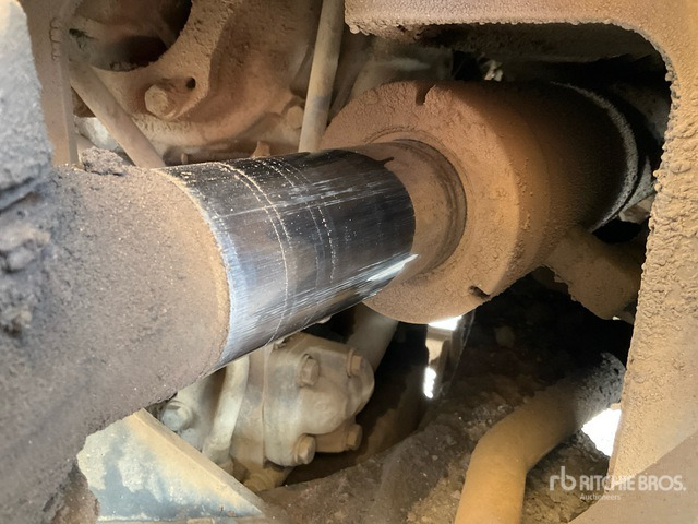 2015 Komatsu HM300-3 Articulated Dump Truck - Zglobni kiper: slika 5 2015 Komatsu HM300-3 Articulated Dump Truck - Zglobni kiper: slika 5