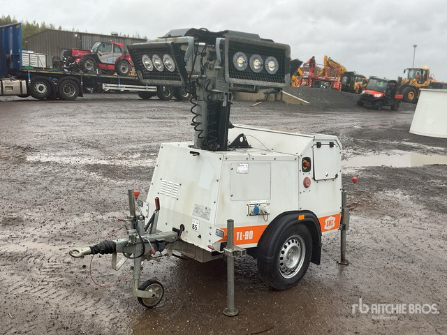 2015 SMC TL90 Quantity of (5) Light Tower Light Tower - Toranj za osvetljenje: slika 1 2015 SMC TL90 Quantity of (5) Light Tower Light Tower - Toranj za osvetljenje: slika 1