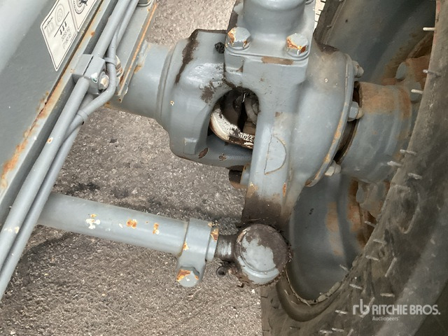 2015 Skyjack SJ9241 Scissor Lift Scissor Lift - Lift u obliku makaza: slika 5 2015 Skyjack SJ9241 Scissor Lift Scissor Lift - Lift u obliku makaza: slika 5