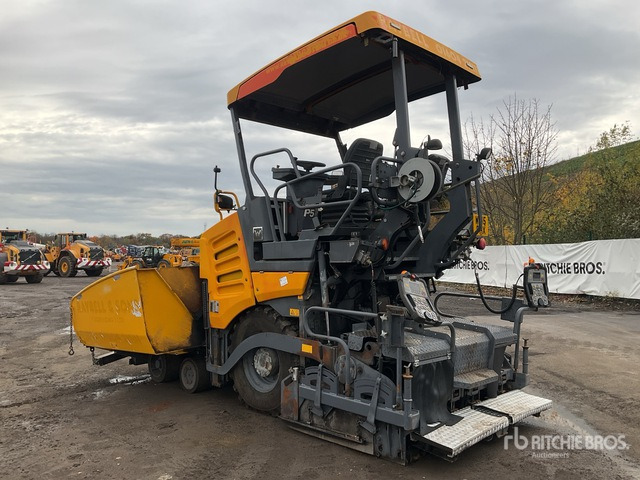 2015 Vogele Super 1303-3i Wheel Asphalt Paver - Asfaltni finišer: slika 3 2015 Vogele Super 1303-3i Wheel Asphalt Paver - Asfaltni finišer: slika 3