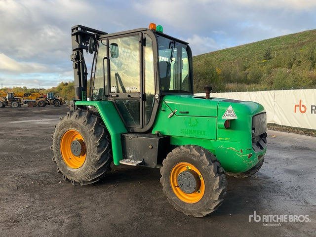 2016 JCB 926-4 2600 kg 4x4 Rough Terrain Forklift - Terenski viljuškar: slika 3 2016 JCB 926-4 2600 kg 4x4 Rough Terrain Forklift - Terenski viljuškar: slika 3