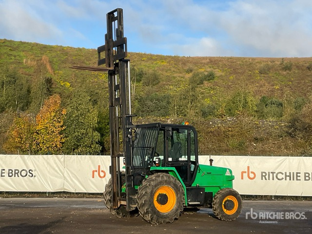 2016 JCB 926-4 2600 kg 4x4 Rough Terrain Forklift - Terenski viljuškar: slika 2 2016 JCB 926-4 2600 kg 4x4 Rough Terrain Forklift - Terenski viljuškar: slika 2