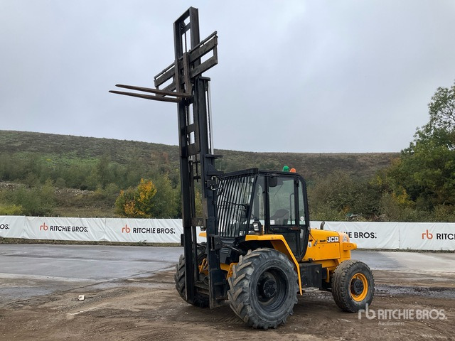 2016 JCB 926-4 JCB Rough Terrain Forklift Rough Terrain Forklift - Terenski viljuškar: slika 1 2016 JCB 926-4 JCB Rough Terrain Forklift Rough Terrain Forklift - Terenski viljuškar: slika 1