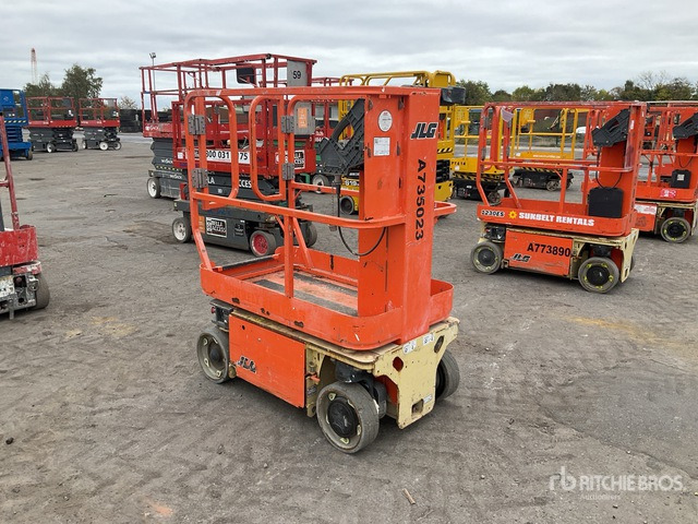 2016 JLG 1230ES Scissor Lift Vertical Mast Lift - Jarbolna penjajuća platforma: slika 3 2016 JLG 1230ES Scissor Lift Vertical Mast Lift - Jarbolna penjajuća platforma: slika 3