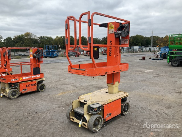 2016 JLG 1230ES Scissor Lift Vertical Mast Lift - Jarbolna penjajuća platforma: slika 2 2016 JLG 1230ES Scissor Lift Vertical Mast Lift - Jarbolna penjajuća platforma: slika 2