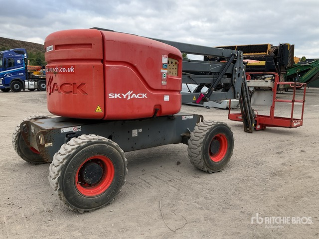 2016 Skyjack SJ46AJ 4WD Diesel Articulating Boom Lift - Zglobna platforma: slika 4 2016 Skyjack SJ46AJ 4WD Diesel Articulating Boom Lift - Zglobna platforma: slika 4