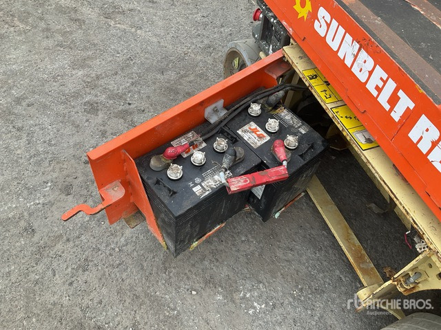 2017 JLG 1230ES Scissor Lift Vertical Mast Lift - Jarbolna penjajuća platforma: slika 5 2017 JLG 1230ES Scissor Lift Vertical Mast Lift - Jarbolna penjajuća platforma: slika 5