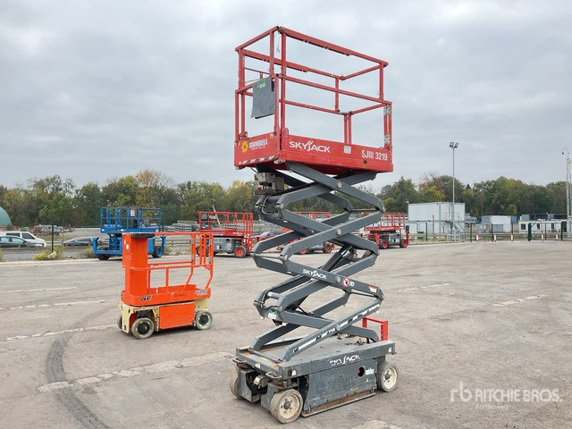2017 Skyjack SJlll-3219 2017 Skyjack SJlll3219 Scissor Lift Scissor Lift - Lift u obliku makaza: slika 2 2017 Skyjack SJlll-3219 2017 Skyjack SJlll3219 Scissor Lift Scissor Lift - Lift u obliku makaza: slika 2