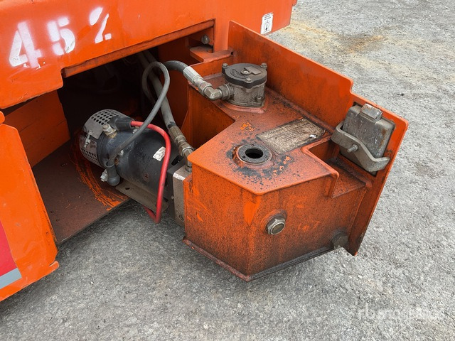 2017 Snorkel S3219E Snorkel S3219E Scissor Lift Scissor Lift - Lift u obliku makaza: slika 5 2017 Snorkel S3219E Snorkel S3219E Scissor Lift Scissor Lift - Lift u obliku makaza: slika 5