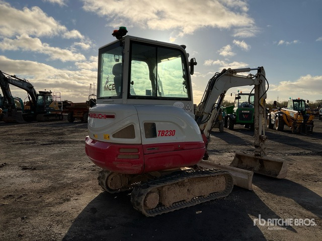 2017 Takeuchi TB230 Mini Excavator: <6.6t - Mini bager: slika 3 2017 Takeuchi TB230 Mini Excavator: <6.6t - Mini bager: slika 3