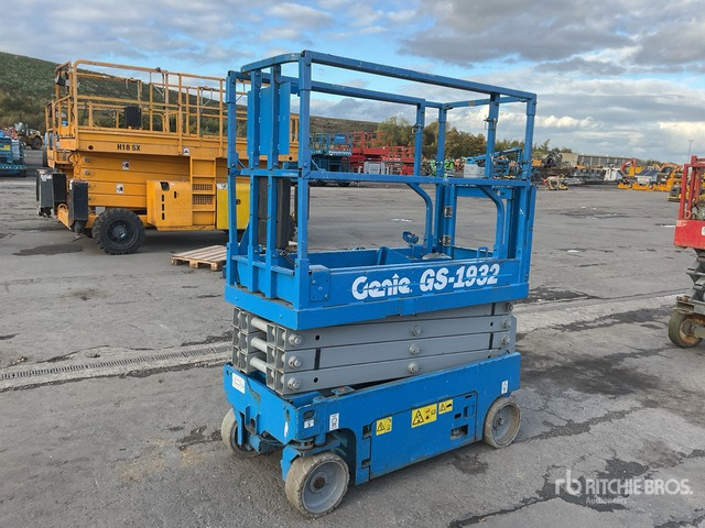 2019 Genie GS1932 Electric Scissor Lift - Lift u obliku makaza: slika 3 2019 Genie GS1932 Electric Scissor Lift - Lift u obliku makaza: slika 3