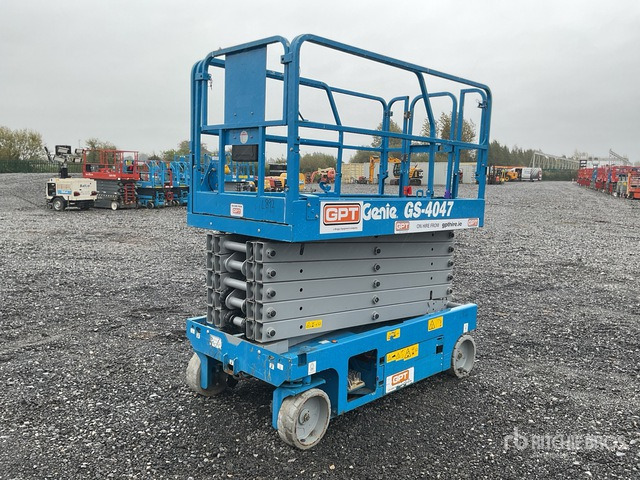 2019 Genie GS4047 2019 Genie GS4047 Scissor Lift Scissor Lift - Lift u obliku makaza: slika 3 2019 Genie GS4047 2019 Genie GS4047 Scissor Lift Scissor Lift - Lift u obliku makaza: slika 3