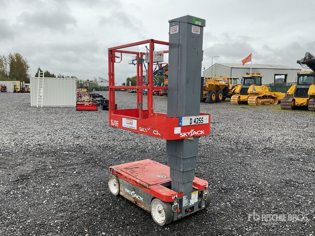 2019 Skyjack SJ16 2019 Skyjack SJ16 Vertical Mast Lift Vertical Mast Lift - Jarbolna penjajuća platforma: slika 4 2019 Skyjack SJ16 2019 Skyjack SJ16 Vertical Mast Lift Vertical Mast Lift - Jarbolna penjajuća platforma: slika 4