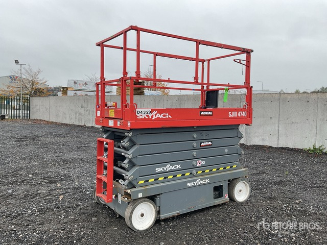 2019 Skyjack SJIII4740 2019 Skyjack SJ4740 Scissor Lift Scissor Lift - Lift u obliku makaza: slika 1 2019 Skyjack SJIII4740 2019 Skyjack SJ4740 Scissor Lift Scissor Lift - Lift u obliku makaza: slika 1
