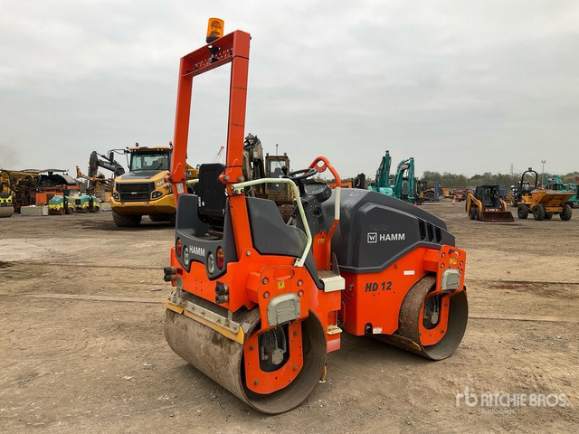 2020 Hamm HD12VV 2020 Hamm HD12VV Double Drum Roller Double Drum Roller - Valjak za puteve: slika 4 2020 Hamm HD12VV 2020 Hamm HD12VV Double Drum Roller Double Drum Roller - Valjak za puteve: slika 4