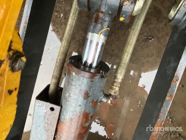 2021 Komatsu PC14R-3HS Mini Excavator: <6.6t - Mini bager: slika 4 2021 Komatsu PC14R-3HS Mini Excavator: <6.6t - Mini bager: slika 4