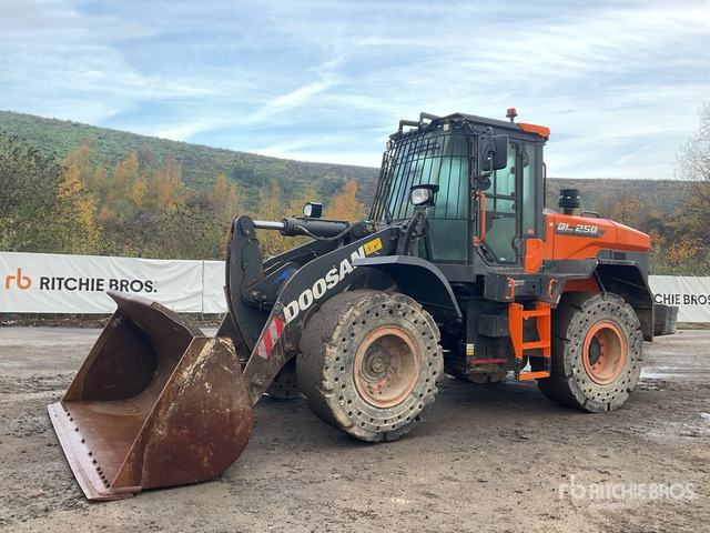 2022 Doosan DL250-7 Wheel Loader - Utovarivač točkaš: slika 1 2022 Doosan DL250-7 Wheel Loader - Utovarivač točkaš: slika 1