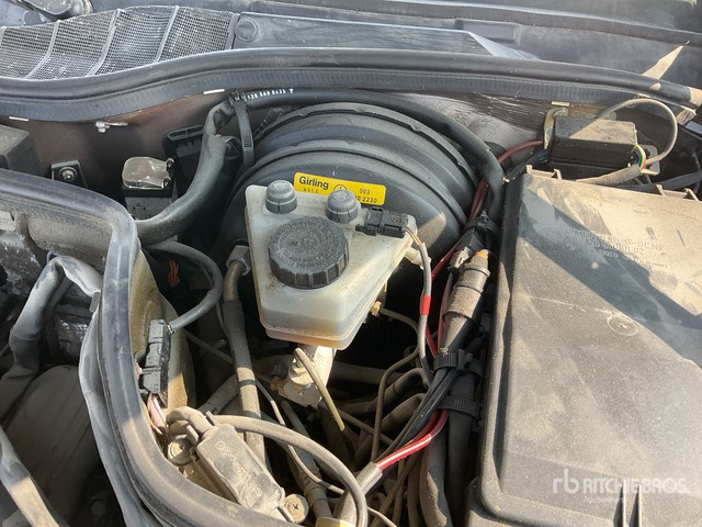 1988 Mercedes-Benz 560SEL Automobile - Automobil: slika 4 1988 Mercedes-Benz 560SEL Automobile - Automobil: slika 4