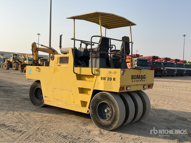 1999 Bomag BW20R 8 Wheel Pneumatic Roller - Pneumatski valjak: slika 4 1999 Bomag BW20R 8 Wheel Pneumatic Roller - Pneumatski valjak: slika 4