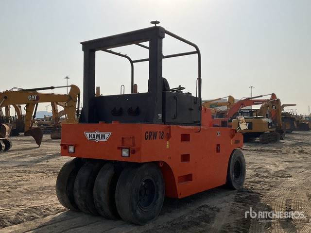 2003 Hamm GRW18 8 Wheel Pneumatic Roller - Pneumatski valjak: slika 5 2003 Hamm GRW18 8 Wheel Pneumatic Roller - Pneumatski valjak: slika 5