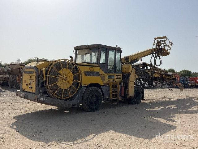 2004 Atlas Copco Rocket Boomer XL3C 4x4 Jumbo Drill - Veliki kamon za bušenje: slika 3 2004 Atlas Copco Rocket Boomer XL3C 4x4 Jumbo Drill - Veliki kamon za bušenje: slika 3