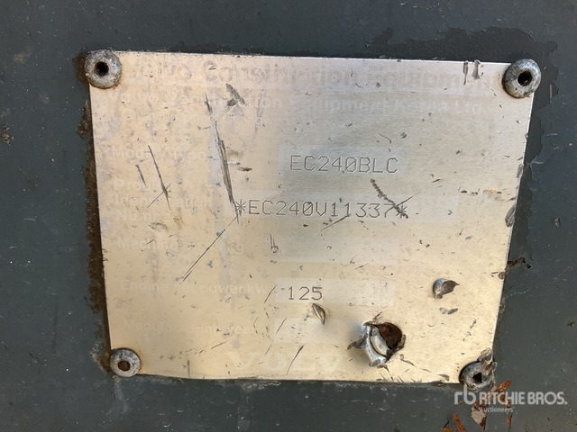 2004 Volvo EC240B LC - Bager guseničar: slika 1 2004 Volvo EC240B LC - Bager guseničar: slika 1