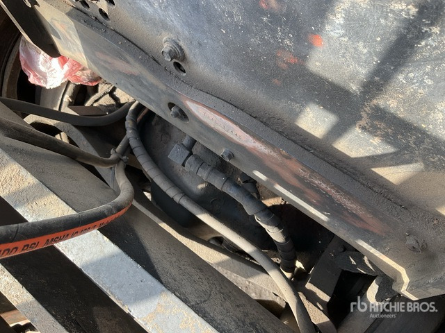 2006 Cat DE30NT 3 ton Forklift - Dizel viljuškar: slika 5 2006 Cat DE30NT 3 ton Forklift - Dizel viljuškar: slika 5