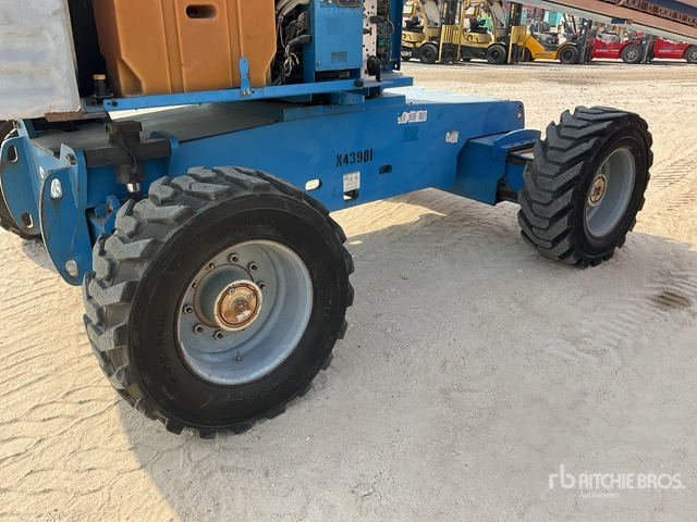 2006 Genie S85 4WD Diesel Telescopic Boom Lift - Teleskopska platforma: slika 5 2006 Genie S85 4WD Diesel Telescopic Boom Lift - Teleskopska platforma: slika 5