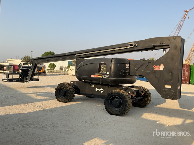 2006 JLG 800A 4WD Gasoline Articulating Boom Lift - Zglobna platforma: slika 4 2006 JLG 800A 4WD Gasoline Articulating Boom Lift - Zglobna platforma: slika 4