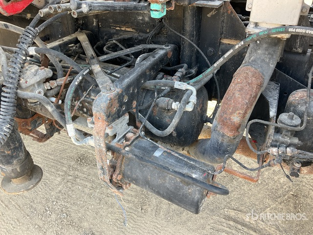 2006 Nissan MK210 2006 HMF 683K1 Knuckle Boom on 4x2 Flatbed Truck with Crane - Kamion sa tovarnim sandukom, Kamion sa dizalicom: slika 4 2006 Nissan MK210 2006 HMF 683K1 Knuckle Boom on 4x2 Flatbed Truck with Crane - Kamion sa tovarnim sandukom, Kamion sa dizalicom: slika 4