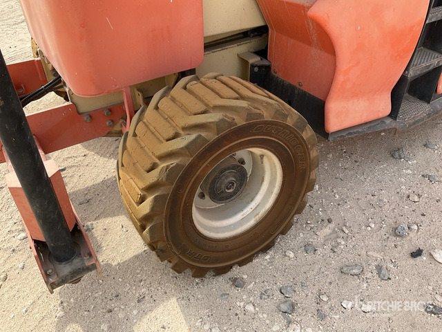 2007 JLG 4394 RT 4x4 Diesel Scissor Lift - Lift u obliku makaza: slika 5 2007 JLG 4394 RT 4x4 Diesel Scissor Lift - Lift u obliku makaza: slika 5