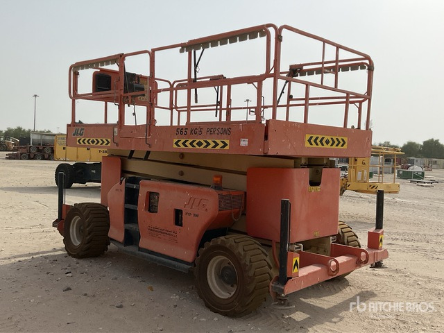 2007 JLG 4394 RT 4x4 Diesel Scissor Lift - Lift u obliku makaza: slika 3 2007 JLG 4394 RT 4x4 Diesel Scissor Lift - Lift u obliku makaza: slika 3