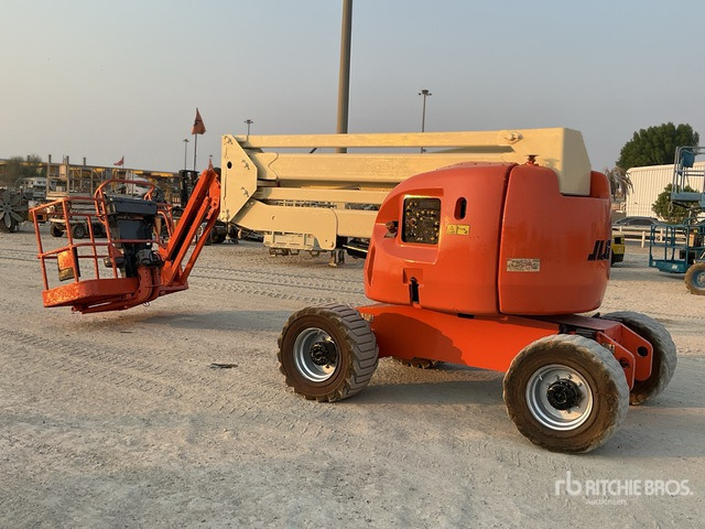 2007 JLG 450AJ 4WD Diesel Articulating Boom Lift - Zglobna platforma: slika 4 2007 JLG 450AJ 4WD Diesel Articulating Boom Lift - Zglobna platforma: slika 4