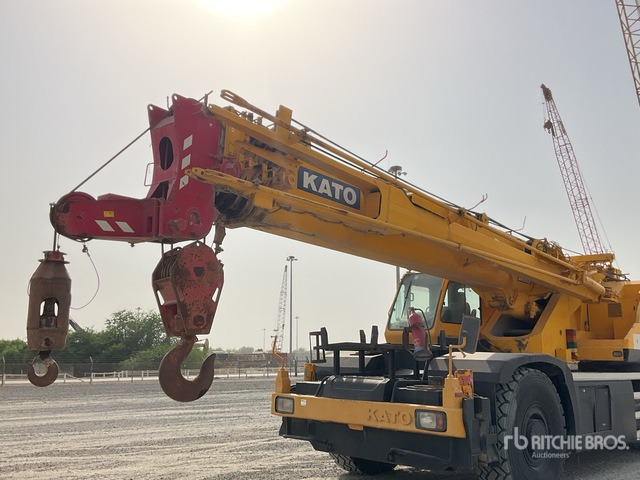 2007 Kato SL600II 51 ton 4x4x4 Rough Terrain Crane - Autokran za teške terene: slika 5 2007 Kato SL600II 51 ton 4x4x4 Rough Terrain Crane - Autokran za teške terene: slika 5
