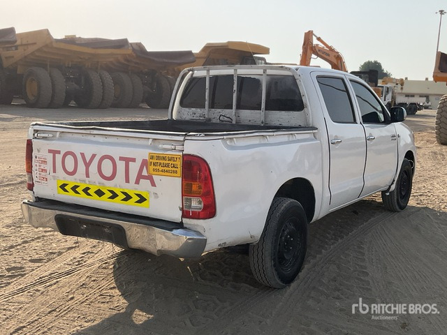 2008 Toyota Hilux 4x2 Crew Cab Pickup - Pikap: slika 3 2008 Toyota Hilux 4x2 Crew Cab Pickup - Pikap: slika 3