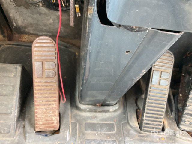 2010 Komatsu HD465-7R 50000 L Water Wagon - Kiper sa krutom šasijom/ Kiper za kamen: slika 5 2010 Komatsu HD465-7R 50000 L Water Wagon - Kiper sa krutom šasijom/ Kiper za kamen: slika 5