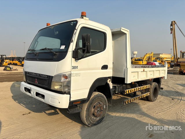 2010 Mitsubishi Canter 4x4 S/A Dump Truck - Istovarivač: slika 1 2010 Mitsubishi Canter 4x4 S/A Dump Truck - Istovarivač: slika 1
