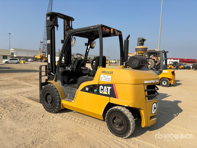 2011 Cat DP50N 5 ton Forklift - Dizel viljuškar: slika 2 2011 Cat DP50N 5 ton Forklift - Dizel viljuškar: slika 2