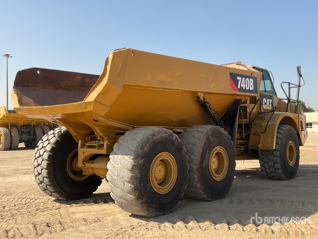 2012 Cat 740B Articulated Dump Truck - Zglobni kiper: slika 3 2012 Cat 740B Articulated Dump Truck - Zglobni kiper: slika 3