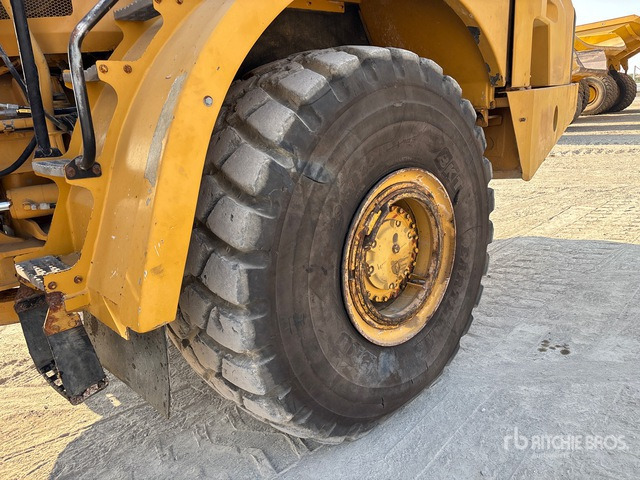 2012 Cat 740B Articulated Dump Truck - Zglobni kiper: slika 4 2012 Cat 740B Articulated Dump Truck - Zglobni kiper: slika 4