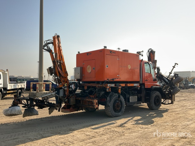2012 Mercedes-Benz Unimog 500 4x4 Solar Panel Cleaning Truck :Misc. Truck - Autočistilica: slika 3 2012 Mercedes-Benz Unimog 500 4x4 Solar Panel Cleaning Truck :Misc. Truck - Autočistilica: slika 3