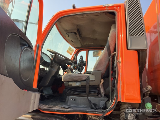 2012 Mercedes-Benz Unimog 500 4x4 Solar Panel Cleaning Truck :Misc. Truck - Autočistilica: slika 5 2012 Mercedes-Benz Unimog 500 4x4 Solar Panel Cleaning Truck :Misc. Truck - Autočistilica: slika 5